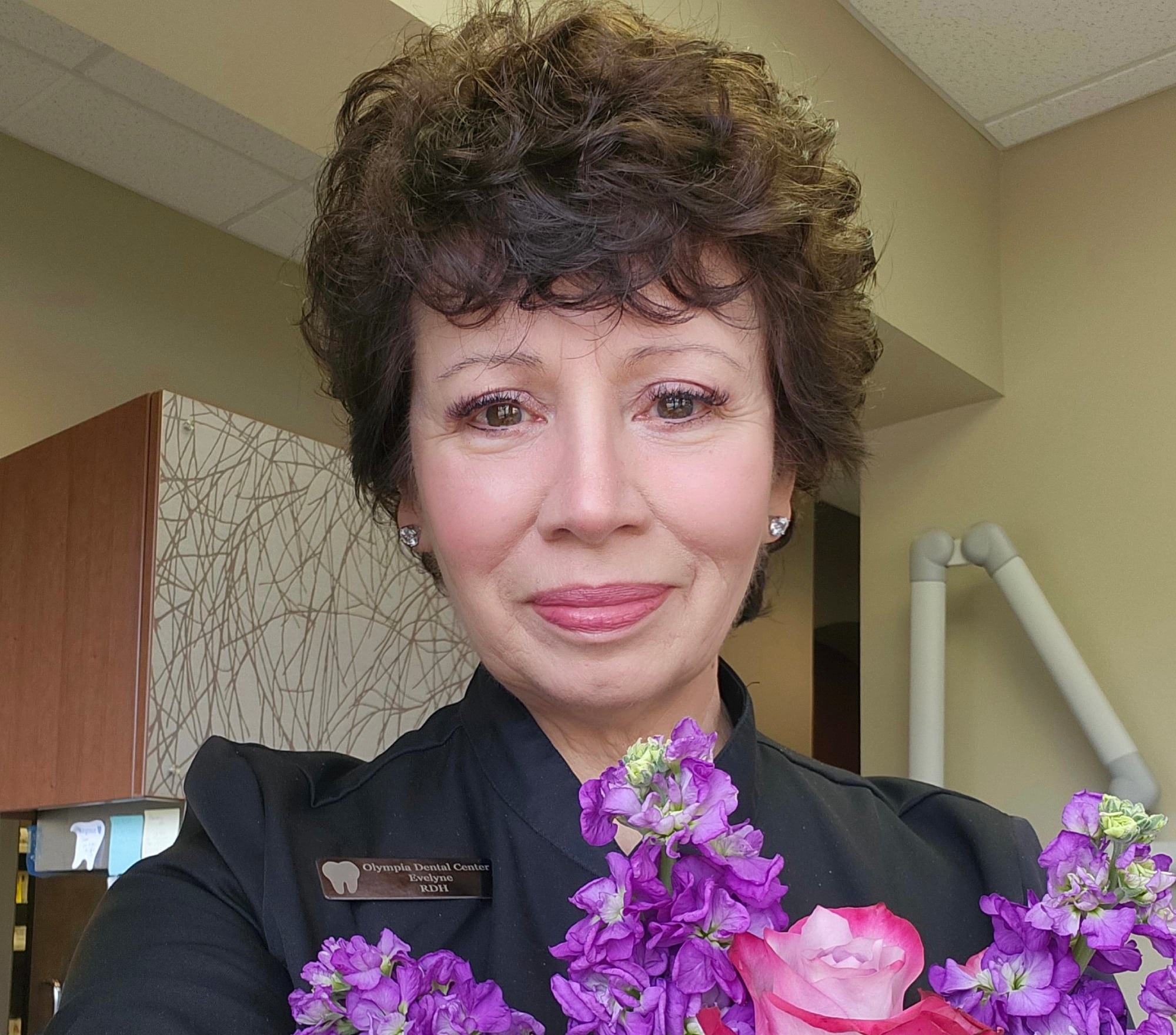 Evelyne, Dental Hygieniest Evelyne Dental Hygieniest